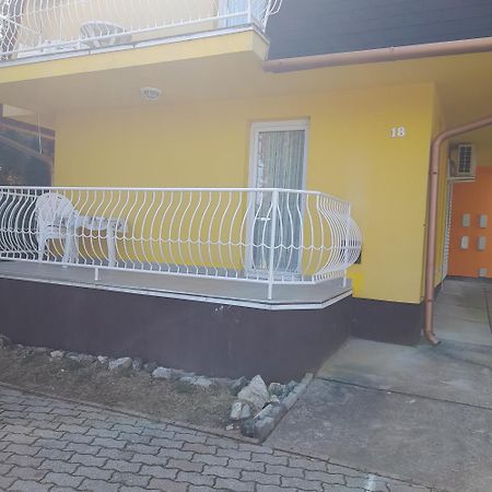 Апартаменты Berkenye Apartman Залакарош Экстерьер фото